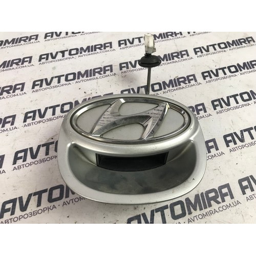 Ручка відкриття кришки багажника Hyundai i30 HB 2007-2012 916002R250
